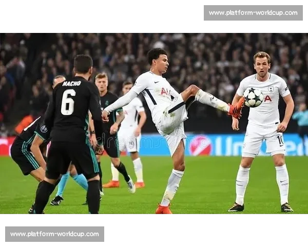 CF冠军杯：比分胶着！胜负只在一念之间，心脏都要跳出来了！